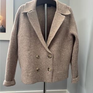 Cozy Double-Breasted Cardigan in Soft Beige/Brown